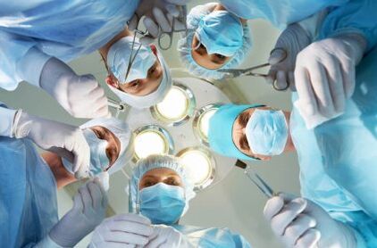 I chirurghi eseguono interventi di ingrandimento del pene